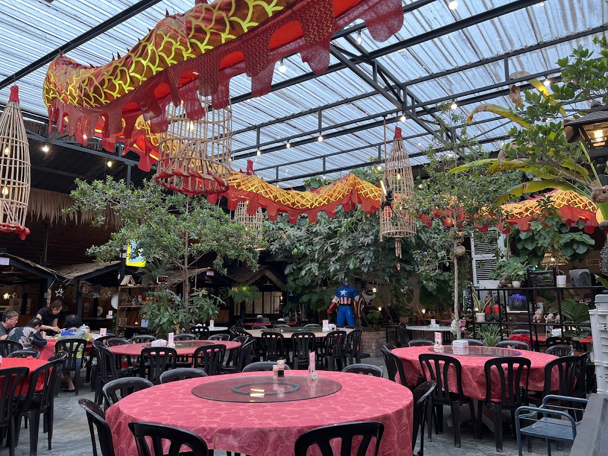 Thai Garden Village Seafood & BBQ