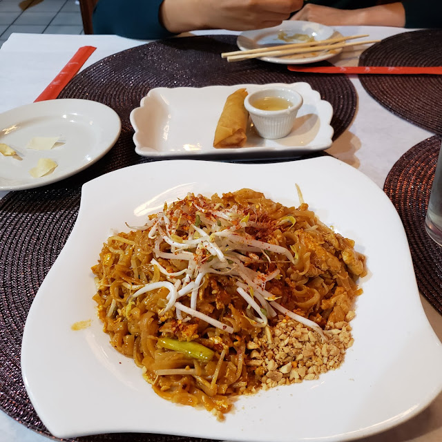 Chicken Pad Thai