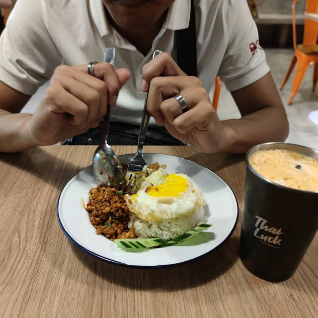 Stir Fried Holy Basil Minced Chicken White Rice