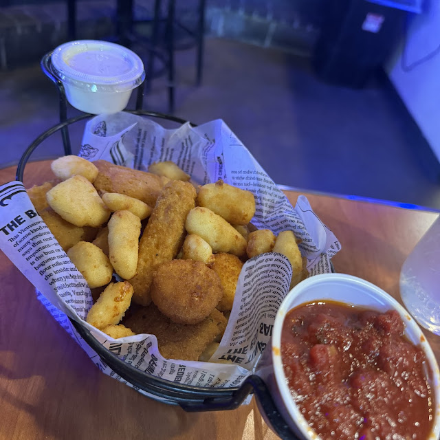 Renard's Cheese Curds