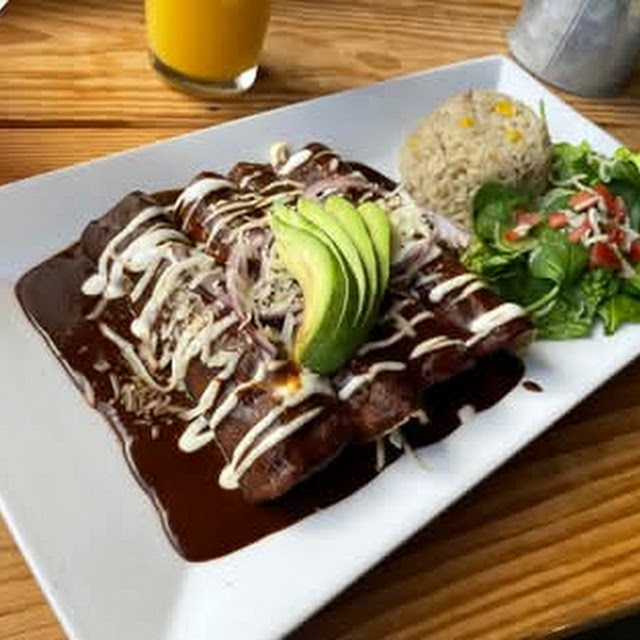 Mole Enchiladas