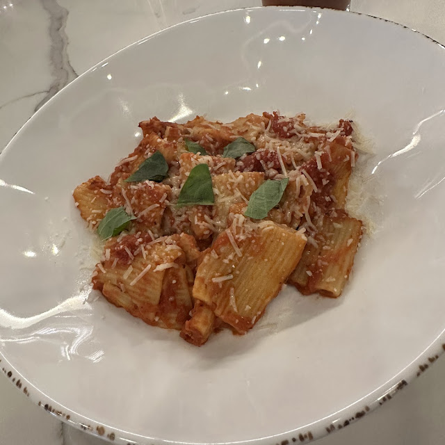 Spicy Rigatoni a La Vodka