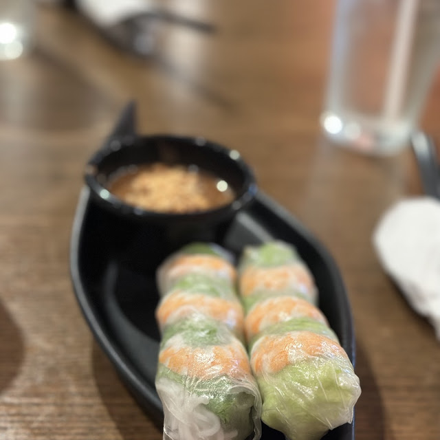 Fresh Spring Rolls with Peanut Sauce