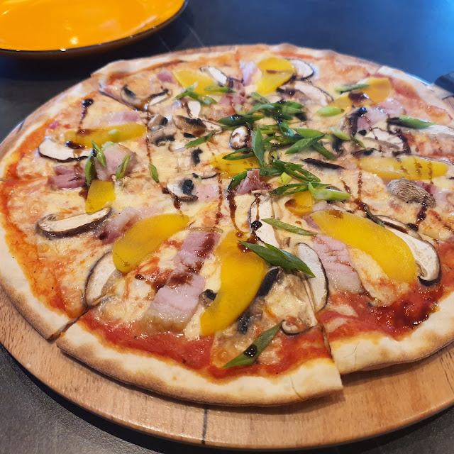 Peach Bacon Pizza