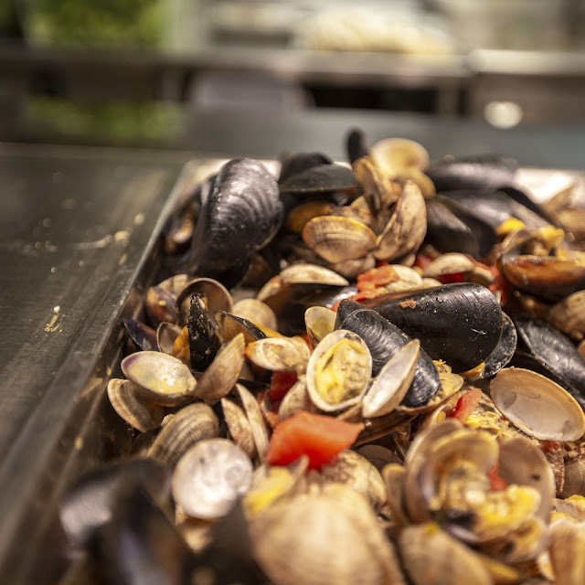 Cold Seafood Station