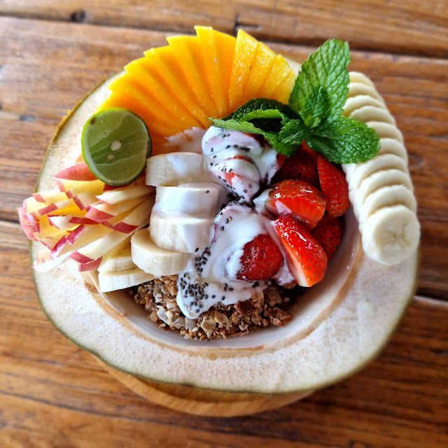 Super Seed Fruit Bowl