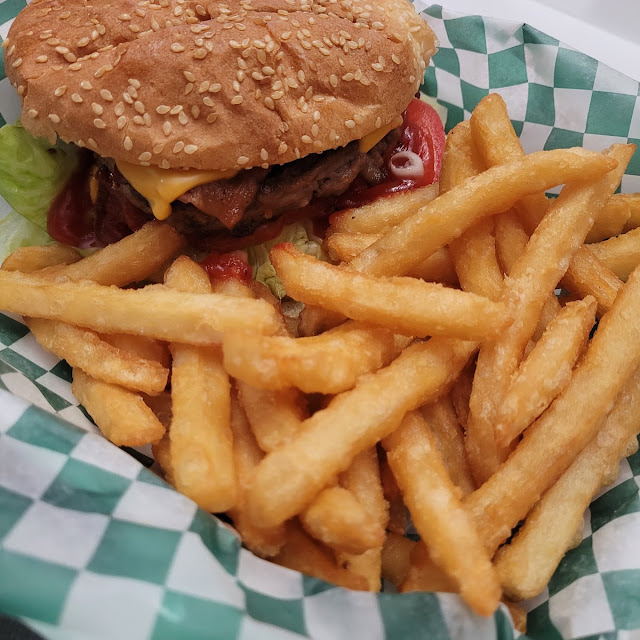 Bacon Cheeseburger