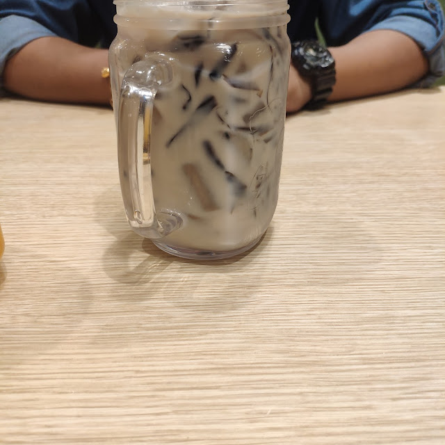 Grass Jelly Drink