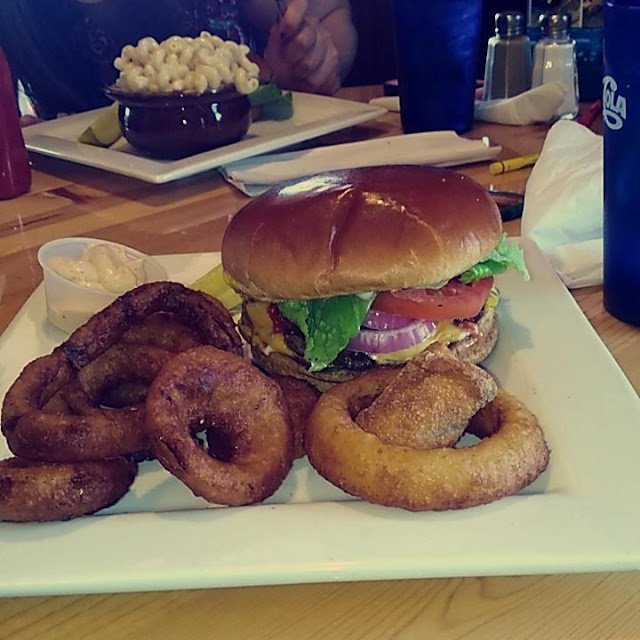 Bacon Cheeseburger Deluxe