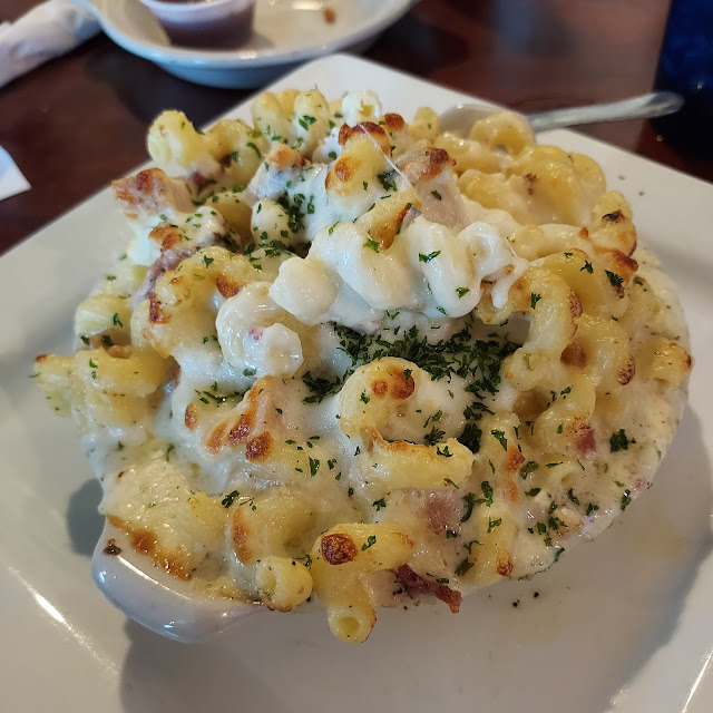 Chicken Bacon Ranch Mac N Cheese