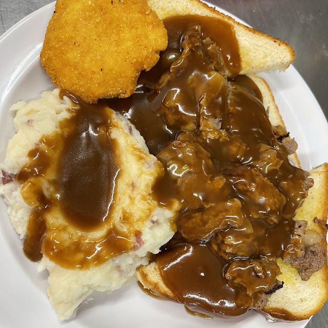 Mashed Potatoes w Gravy