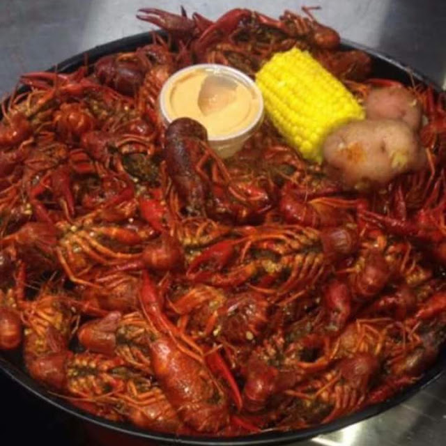 Boiled Crawfish by the Pound