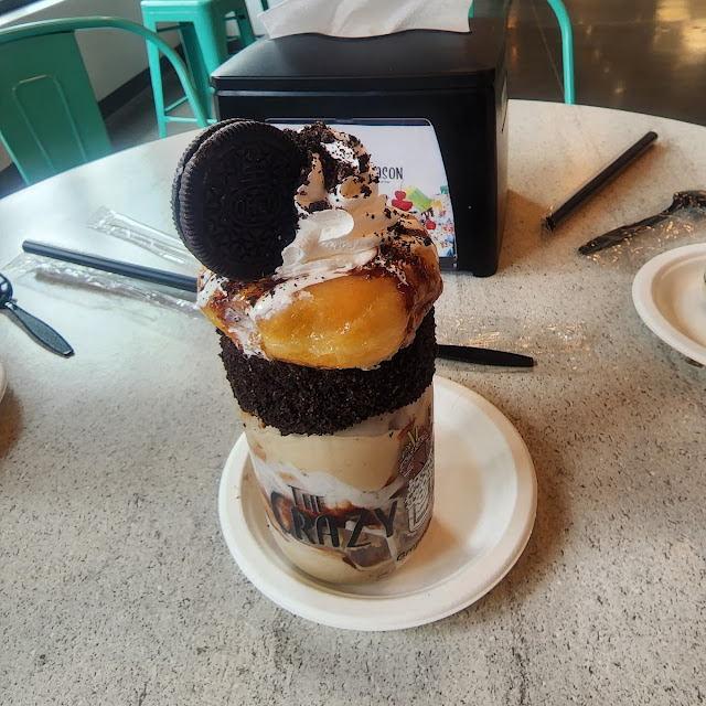 Shakes