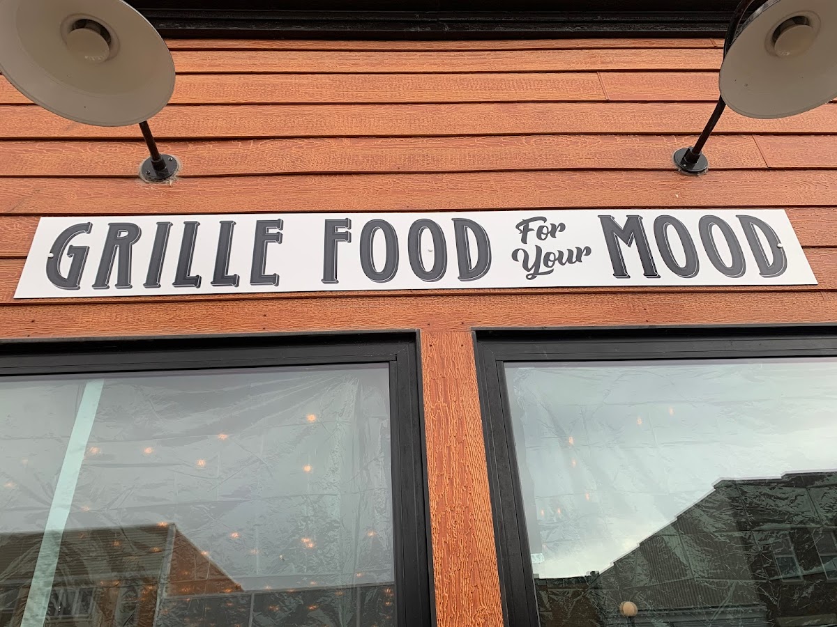 The D&E Grille