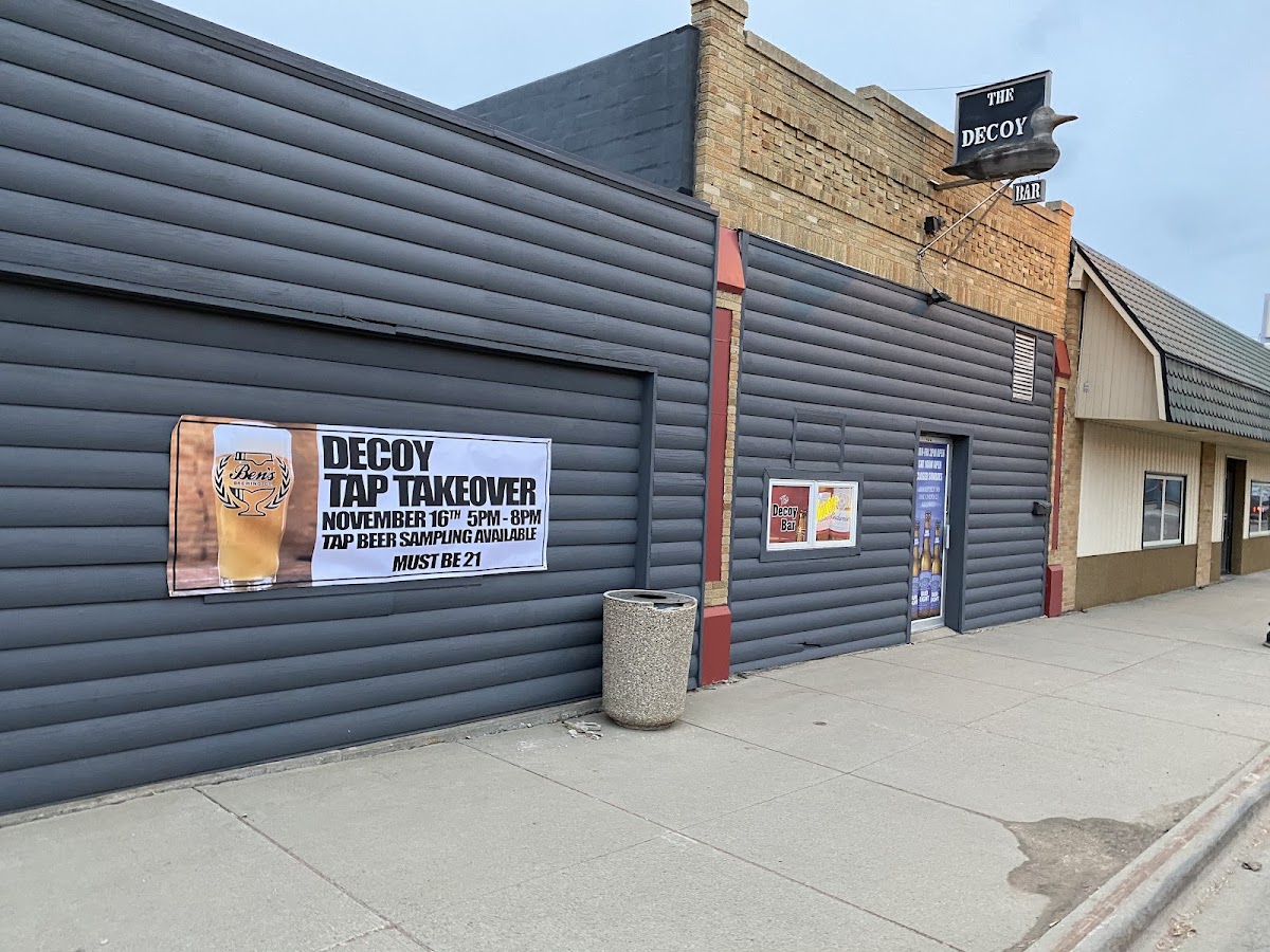 The Decoy Bar