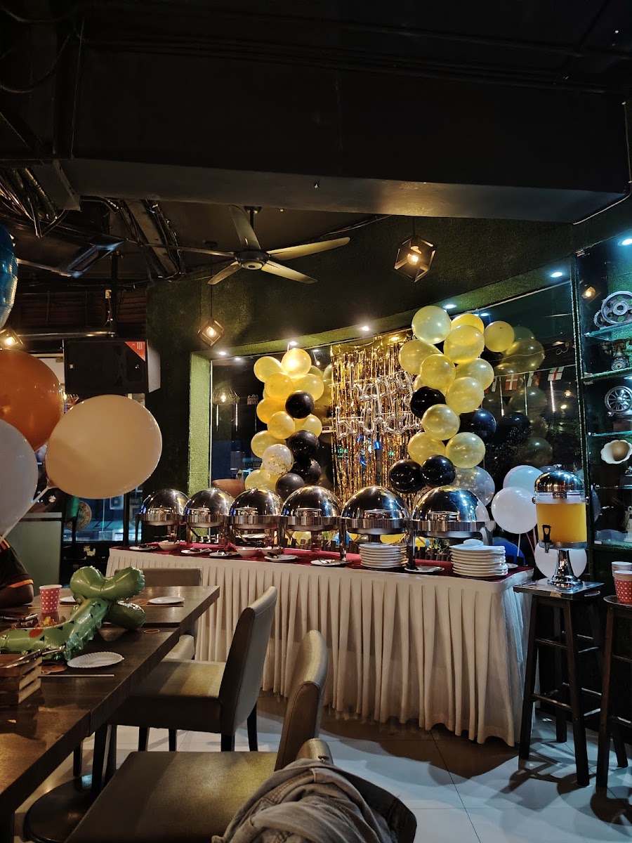 The Gdenz Resto’Ba