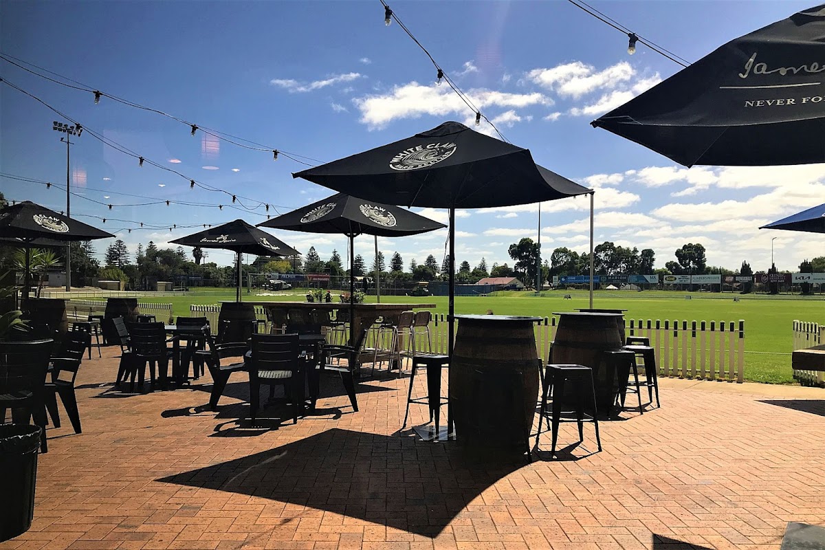 The Glenelg Club
