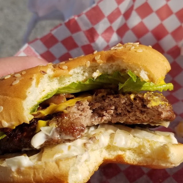 Juicy Burger