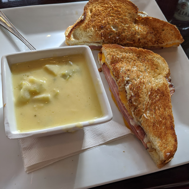 Grilled Cheese with Ham