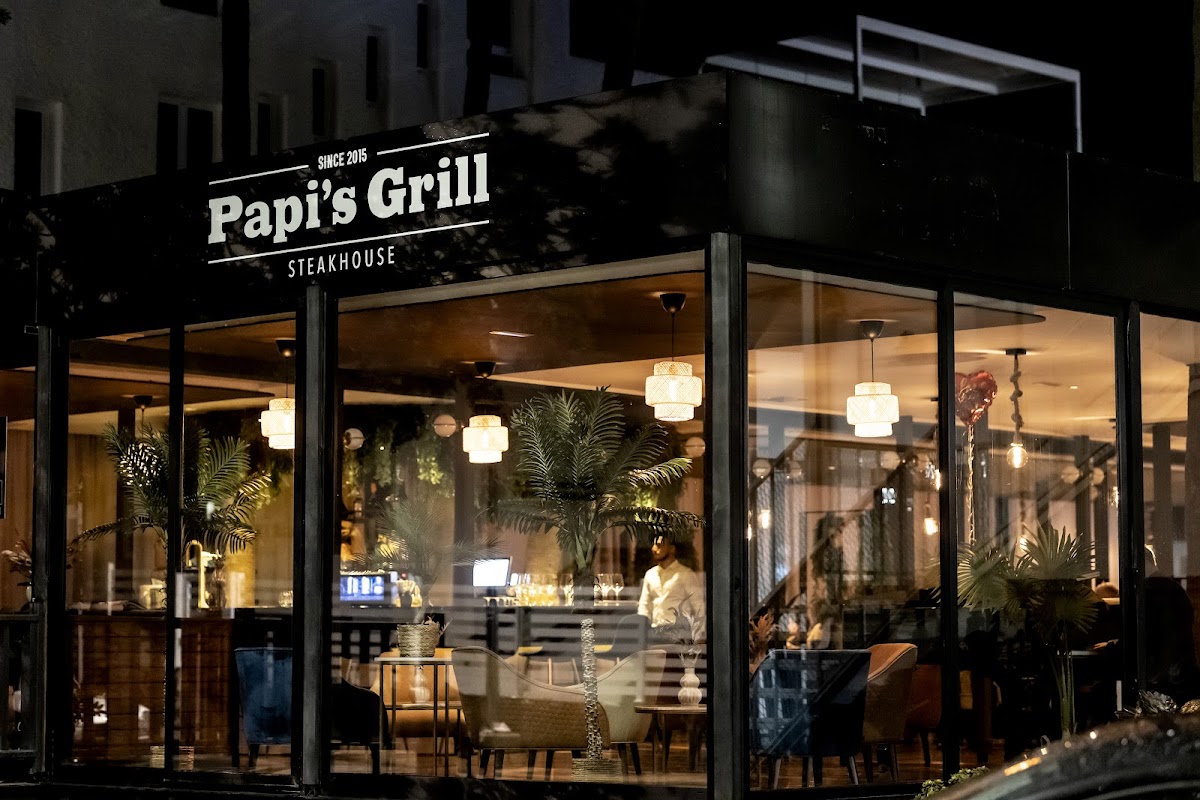 The Grill House San Agustin