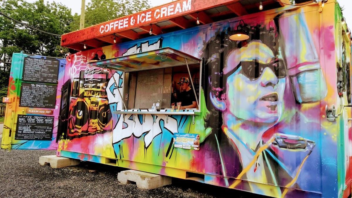 The GrooveBox Coffee House