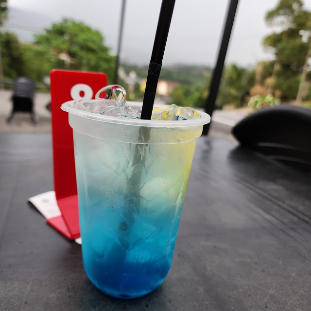 Blue Ocean Paradise