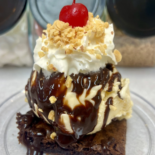 Brownie Sundae
