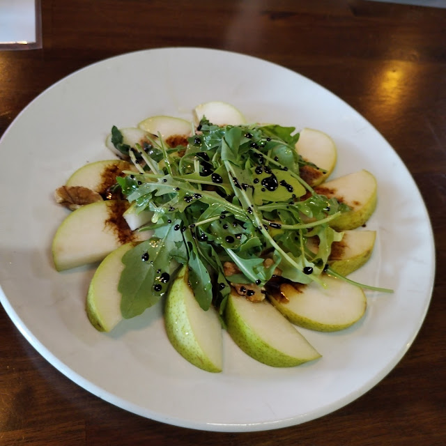 Pear and Rocket Salad