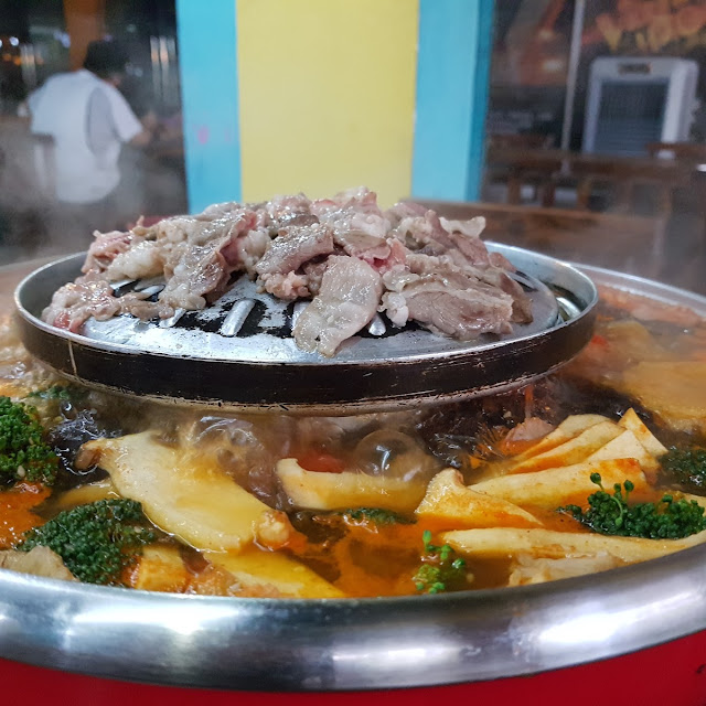 Tomyam Soup Steamboat