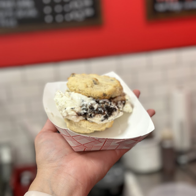 Ice Cream Sandwich