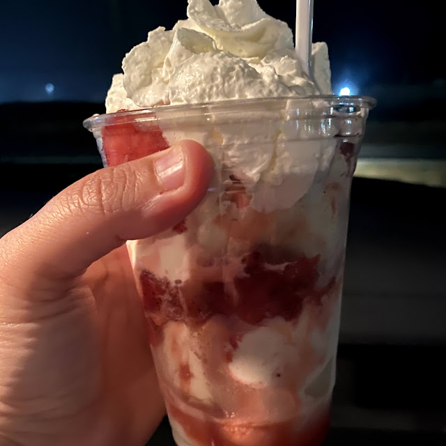 Strawberry Sundae