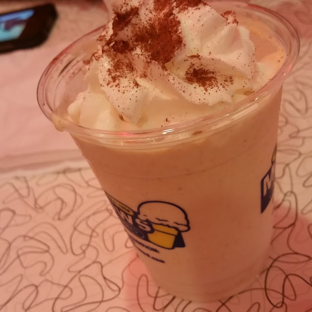 Pumpkin Pie Artic Swirl
