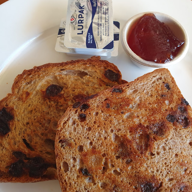 Raisen Toast and Jam
