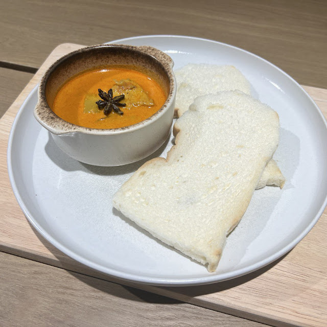 Curry Chicken Toast