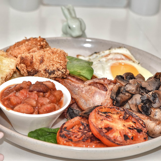 English Breakfast