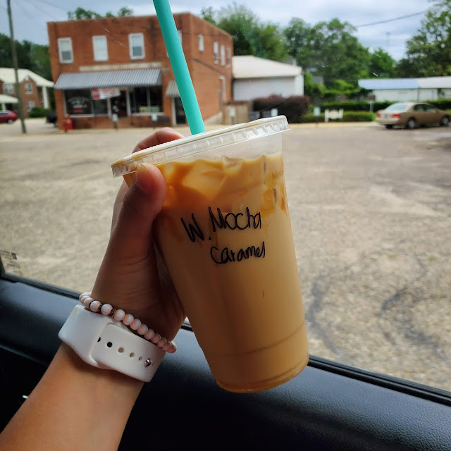 Iced White Mocha Caramel