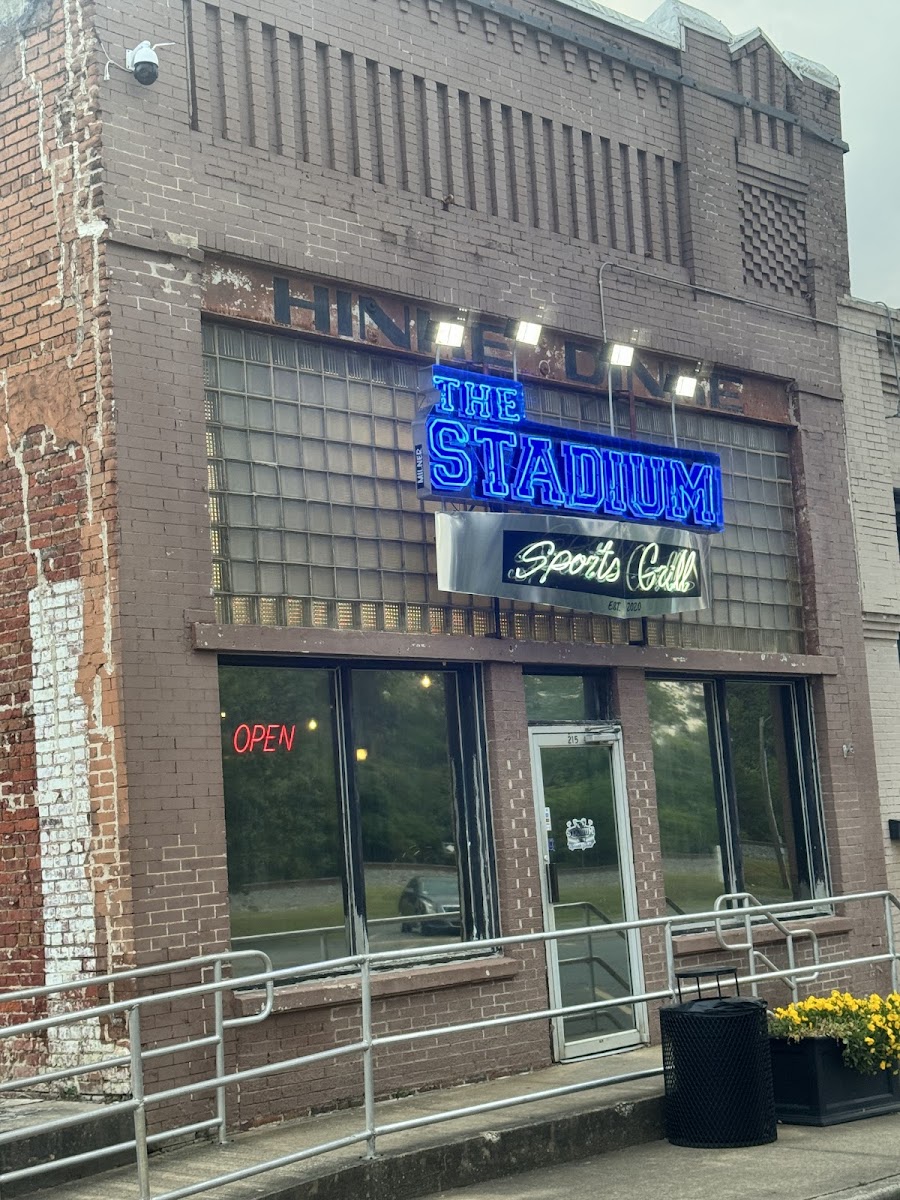 The Stadium Sports Grill
