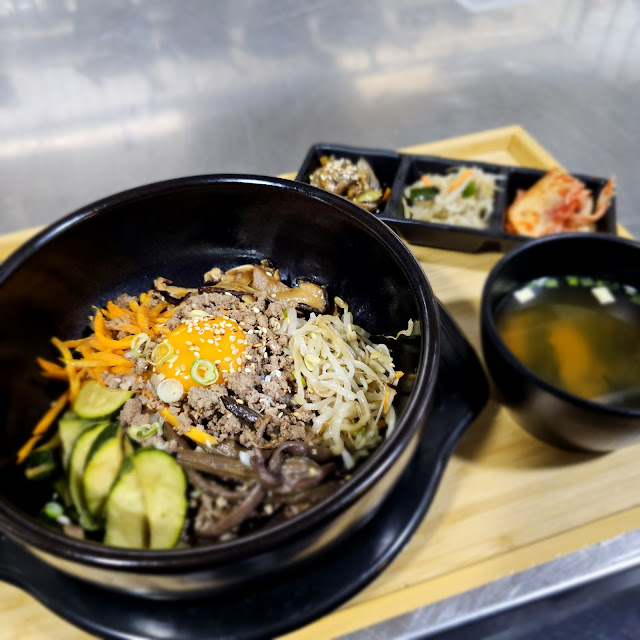 Bibimbap in a Hot Pot