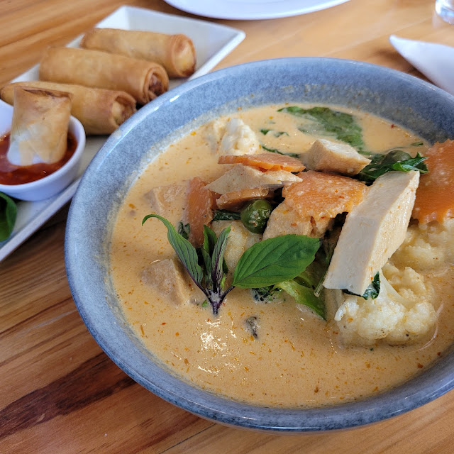 Vegetarian Thai Red Curry
