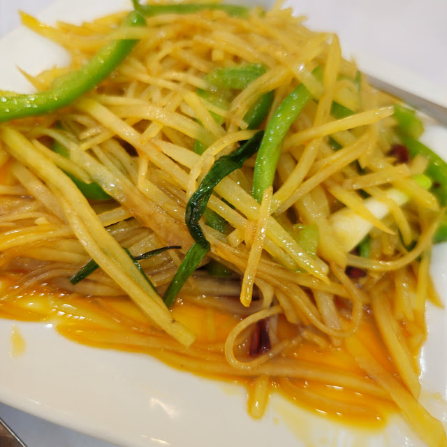 Sour and Spicy Shredded Potatoes