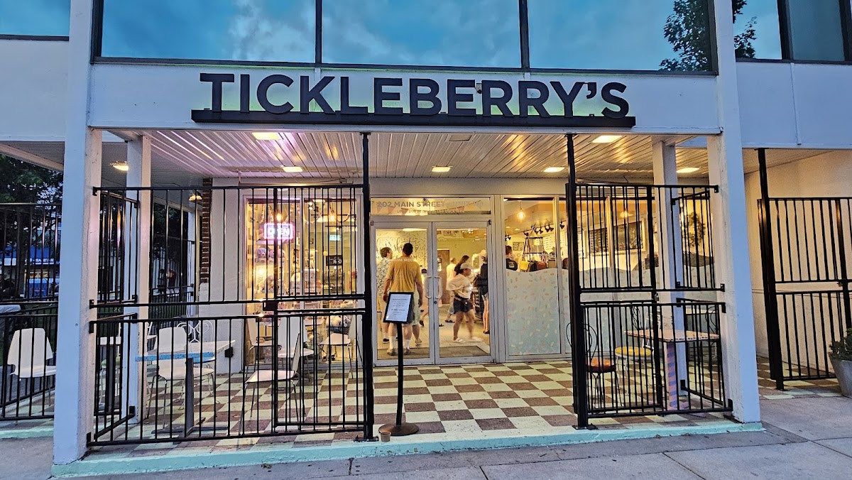 Tickleberry’s Downtown