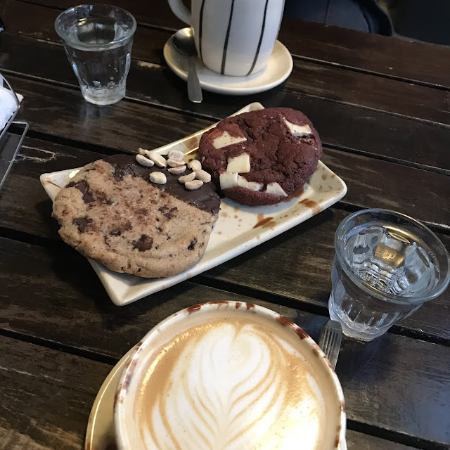 Flat White Y