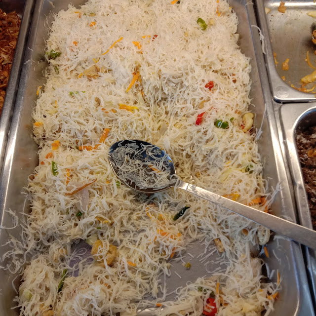 Mee Hoon