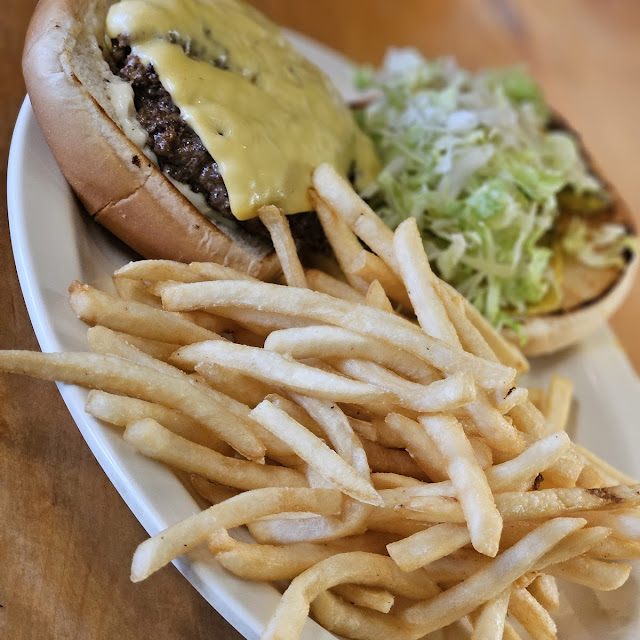 Cheeseburger with French Fries
