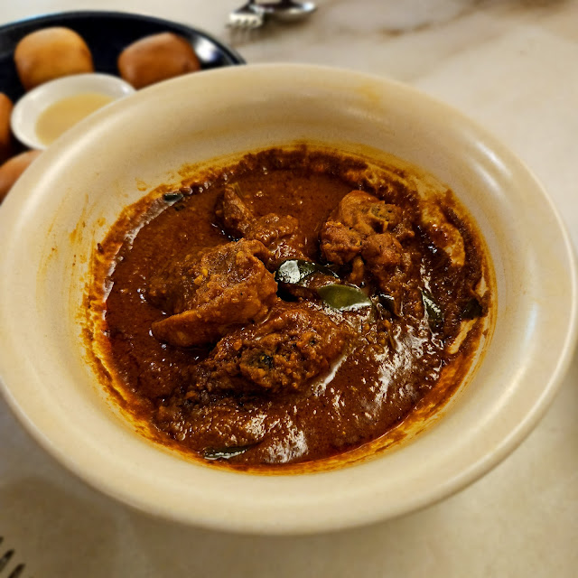Curry Kapitan Chicken