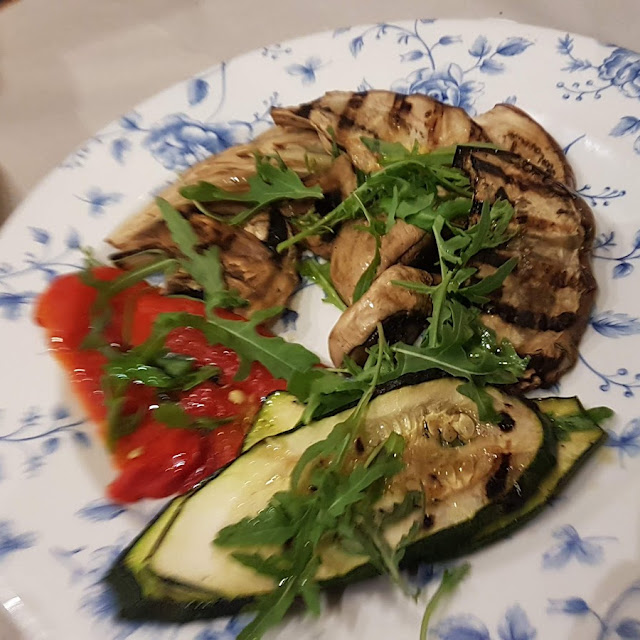 Aubergine
