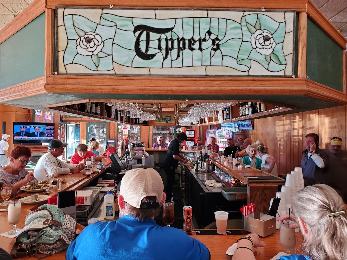 Tippers Seafood & Steak House