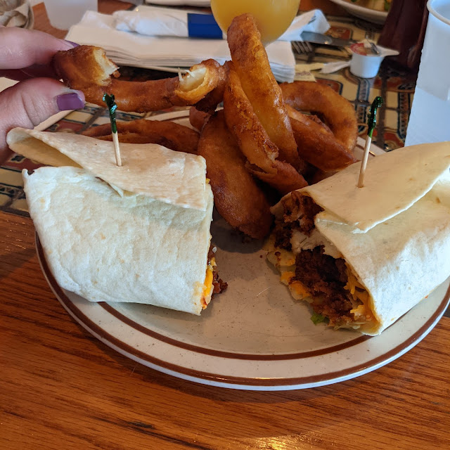 Shrimp Wrap with Onion Rings