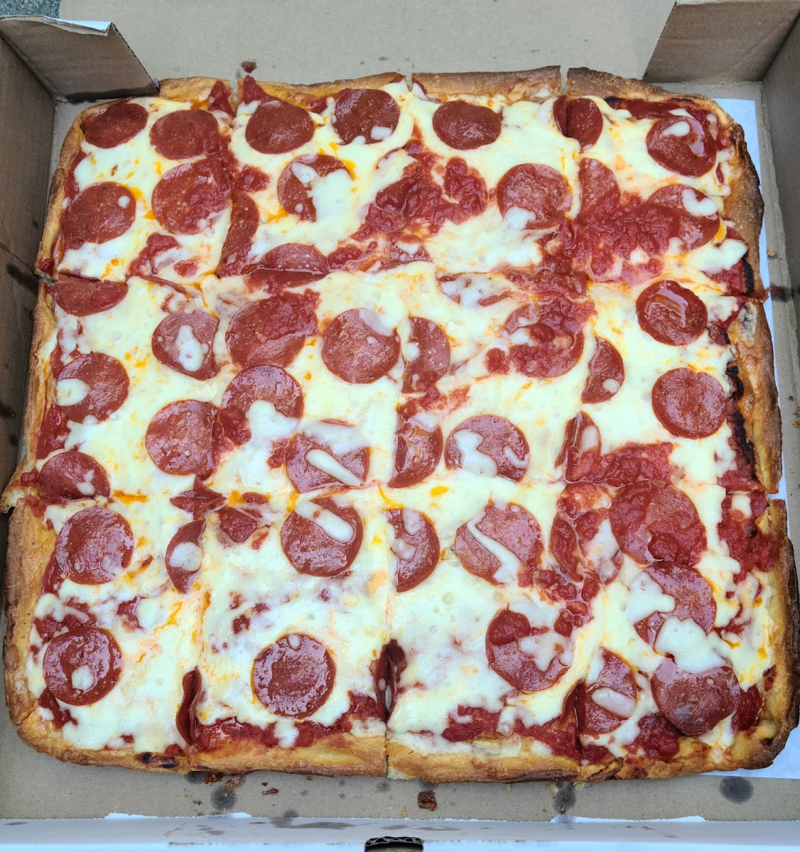 TJ's Pizza