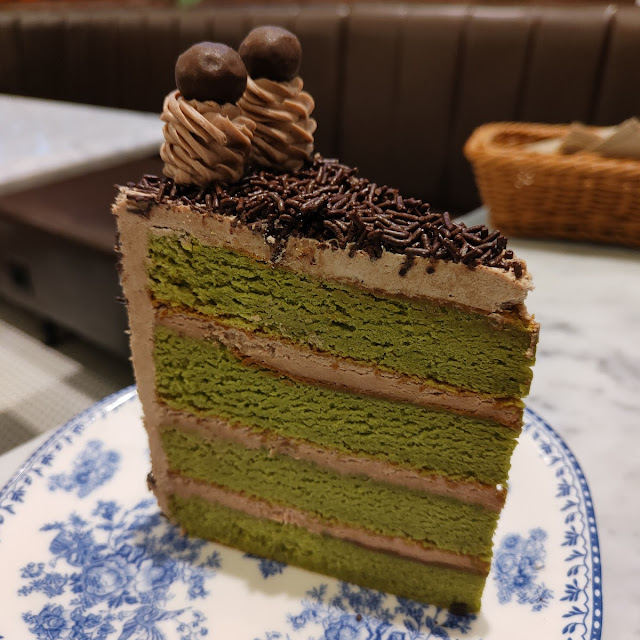 Milo Cake Slice Flat White